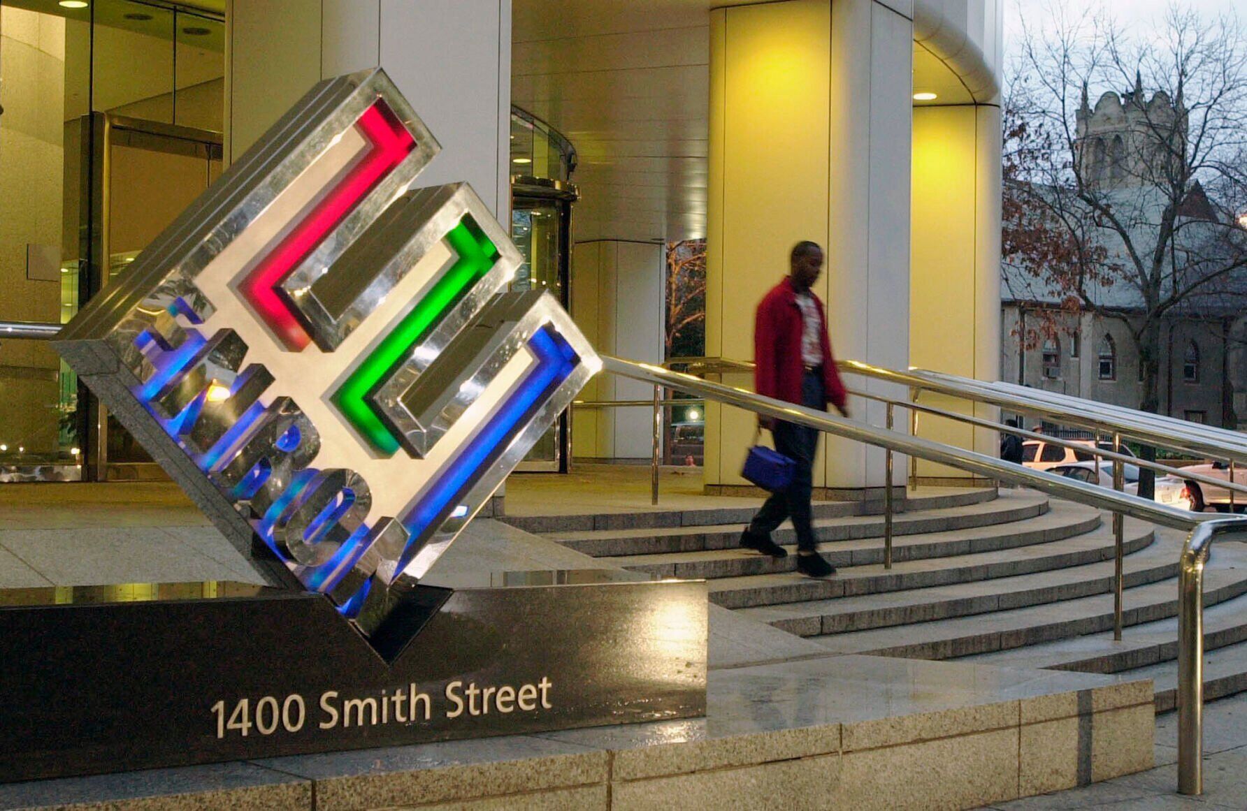 2001: Enron